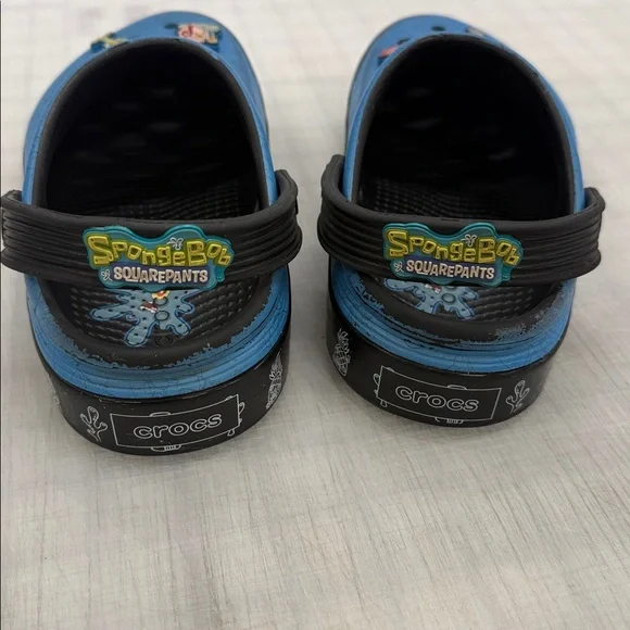 Kids Blue Slip-On Clog Shoes with SpongeBob Character Charms Size 2 kids - Picture 3 of 5